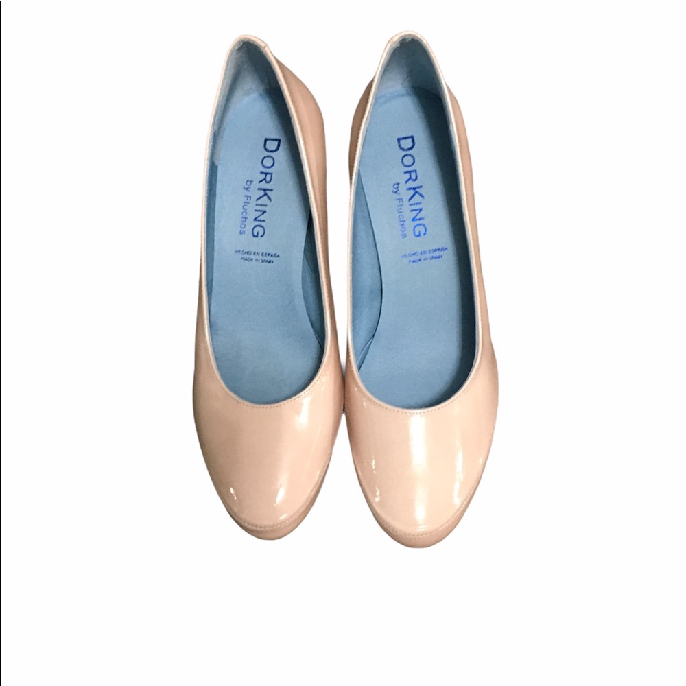 Dorking blush pumps